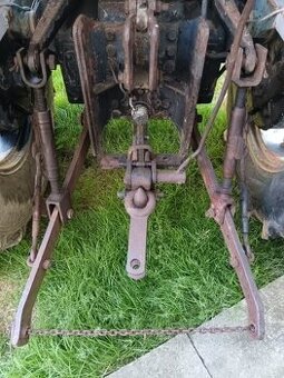 Agrohák Ramena hydrauliky zetor