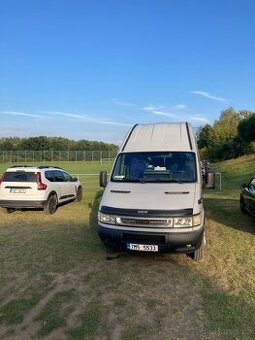Irisbus Iveco Daily 19+1+1 3.0 hpi kolečkový tachograf