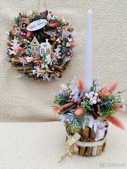 Bílo-růžový závěsný věnec a svícen