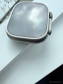 Apple Watch ultra 2 silver