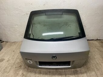 ŠKODA OCTAVIA 2 2004-2013 - PÁTÉ DVEŘE KOMPLETNÍ 9102