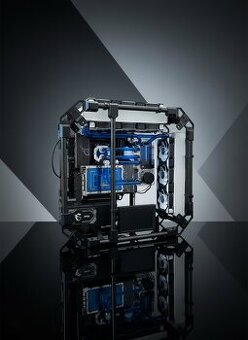 Jediné PC této úrovně v ČR - RTX 5090, 9800X3D, Apex, Nový