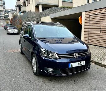 Volkswagen Touran HIGHLINE DSG