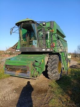 Kombajn JD 2066