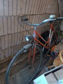 Stare jizdni kolo Libta