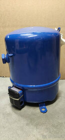 MANEUROP Hermetický pístový kompresor pro chladírenství