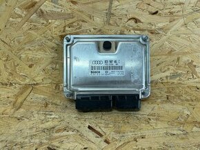 ŘÍDICÍ JEDNOTKA MOTORU 2.5 TDI 8E0907401C