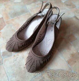 Dámské lodičky Caprice, vel. 39