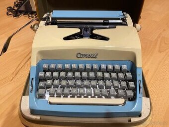 Přenosný kufříkový psací stroj