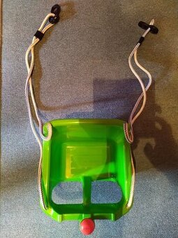 Houpačka, žebřík, ping-pong, pistole, terč, míč, pálky,šipky