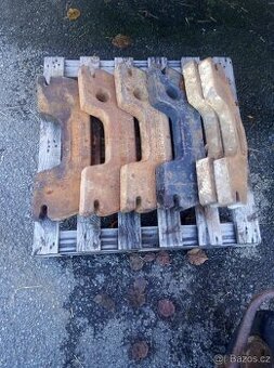 Závaží Zetor pod vanu 5211-7745.... Závěs automat