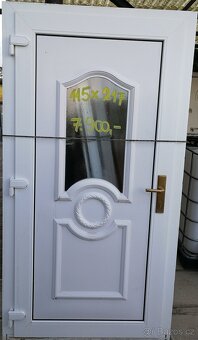 Dveře použité