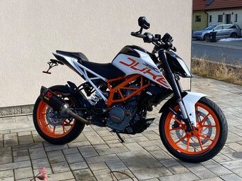 Ktm duke 390