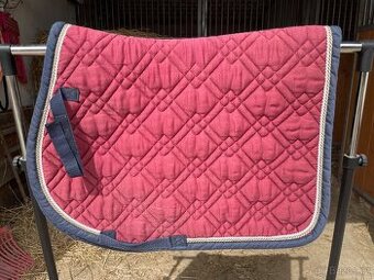 Eskadron brillant VS full