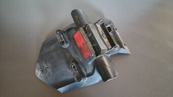 Yamaha FZ6 zadní blatník