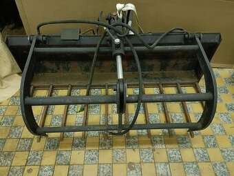 Vidle s přidržovačem UNC, LOCUST 750 - 853