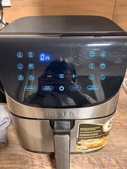 Horkovzdušná friteza Tesla