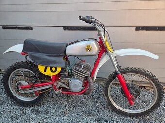 Čz 981 / 360 PUKI MOTOR