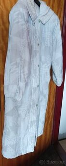 Dlouhý světlý kabát L-XL