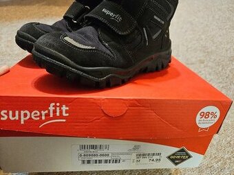 Zimní boty Superfit vel.32 a 34.