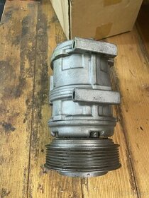 Díly Jaguar xk8 / xkr