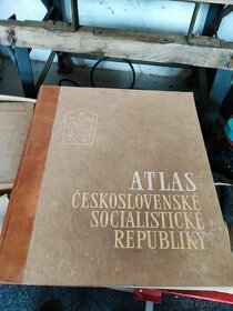 Historické atlasy a ucebnice,staré knihy