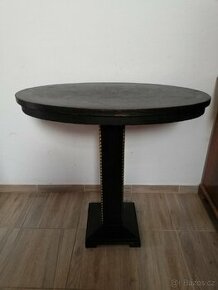 Starožitný stolek