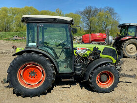 Traktor Claas Nexos 240F 4WD s čelním nakladačem MX F304