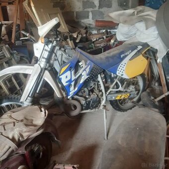 Praga ED 250