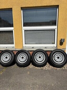 Kola, plechové disky MB Sprinter nebo VW Crafte + letní pneu