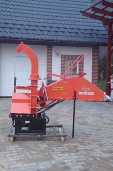 Štěpkovač WC-8 za malotraktor, hydraulika