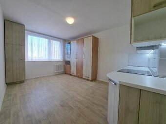 Pronájem nového, moderního bytu 1+kk 28 m2 Chaloupky CENTRUM