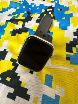 Apple Watch 5 NIKE - 1