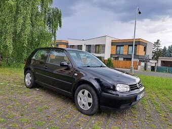 Volkswagen Golf 4 1.4MPi Eko.Uhrazen,Platná STK