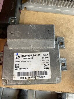Řídící jednotka parkovací brzdy 3C0907801 - Passat b6