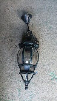Závěsná lampa