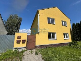 RD se čtyřmi byty - se širokou možností využití - Újezd (okr