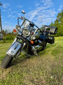Suzuki Intruder Voluisia 800