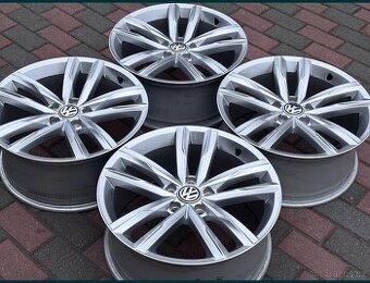 ALU kola originál VW Passat B8 Dartford R-line R18
