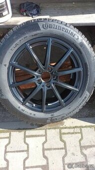 Original Mercedes GLA W247 GLB X247 A2474012600 disky 6,5j 1