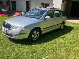 Škoda Octavia II Combi 1.6 MPI 75kW – Ambiente – STK 05/27