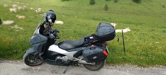 HONDA Integra 750D