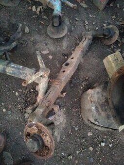 Prodám nápravu na ZETOR25A3000,-