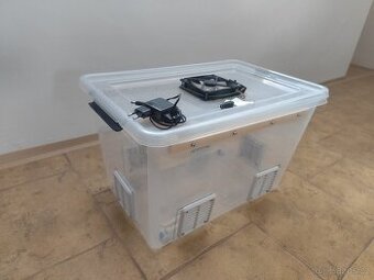 Prodám doma vyrobenou elektrickou sušičku klobás a maz