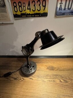 Stolní lampa - lampička