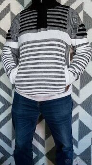 TEPLÝ PÁNSKÝ SVETR S KAPSAMA - LORR&MEN - vel. L