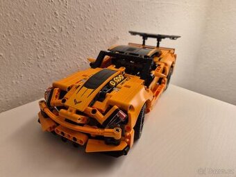 LEGO Technic 42093 Chevrolet Corvette ZR1