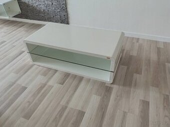 Konferenční stolek