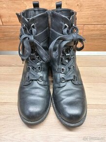 Dívčí boty 38