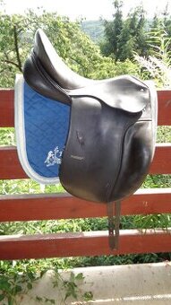 Drezurní sedlo Passier Corona - široká komora posedlí 17